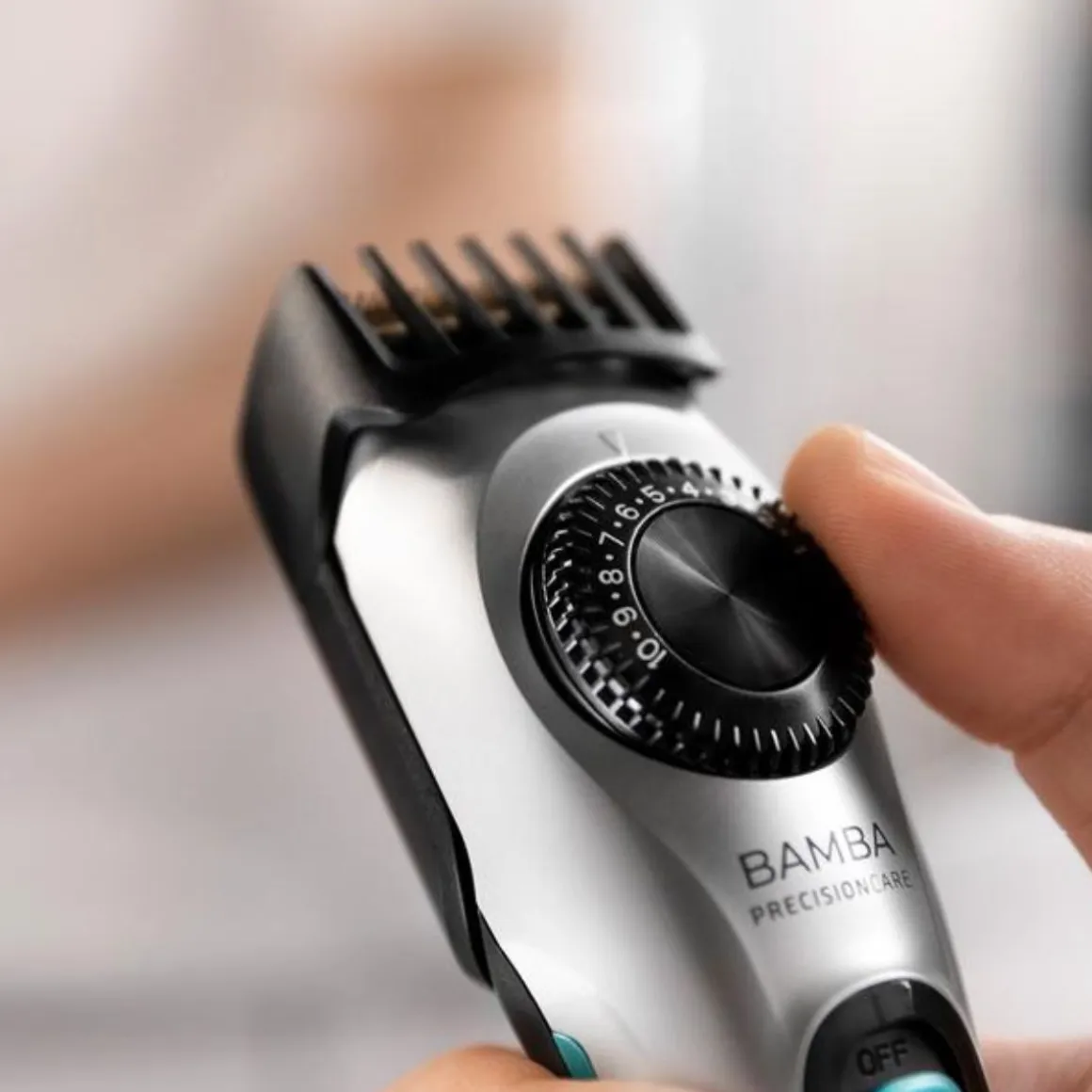 Afeitadora Cecotec Bamba PrecisionCare AllDrive Pro 600 mAh dial ajustable gris/azul