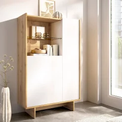 Aparador KA dos puertas con estante de cristal blanco/natural 138,2x80,5x30,3 cm