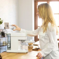 Cafetera express Cecotec Cafelizzia 790 White 1350W 20 bares blanco