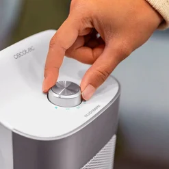Calefactor cerámico Ready Warm 6700 Ceramic Sky Cecotec 2000W oscilante blanco