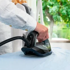Centro de planchado Fast&Furious 8040 Absolute Cecotec 2400W 480g/min 6 bares suela utradeslizante
