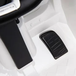 Cochecito eléctrico Mercedes AMG Homcom con mando +3A blanco 55x115x70 cm