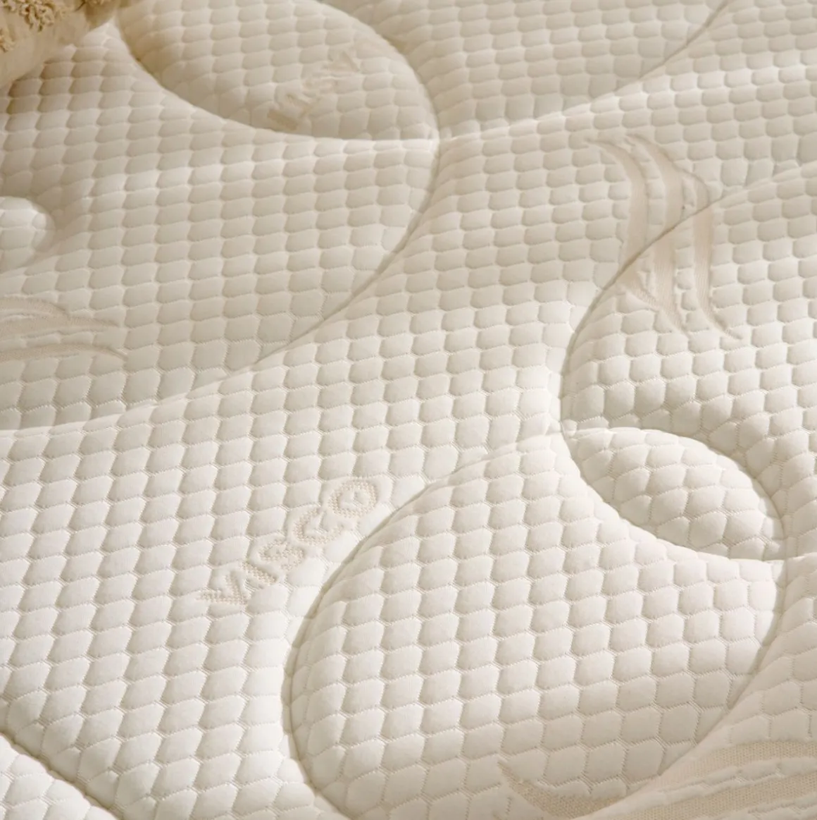 Colchón viscoelástico Luxury Core núcleo espuma HR beige 30 cm