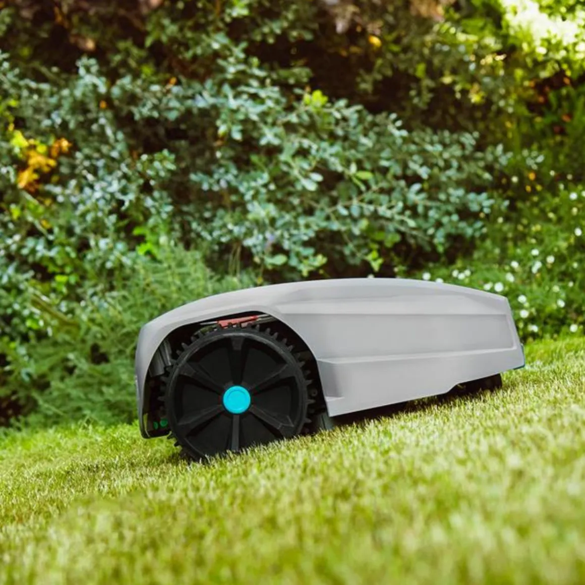 Cortacésped Cecotec Conga GrassHopper 800 Connected Robot 800 m² sensor de lluvia control App
