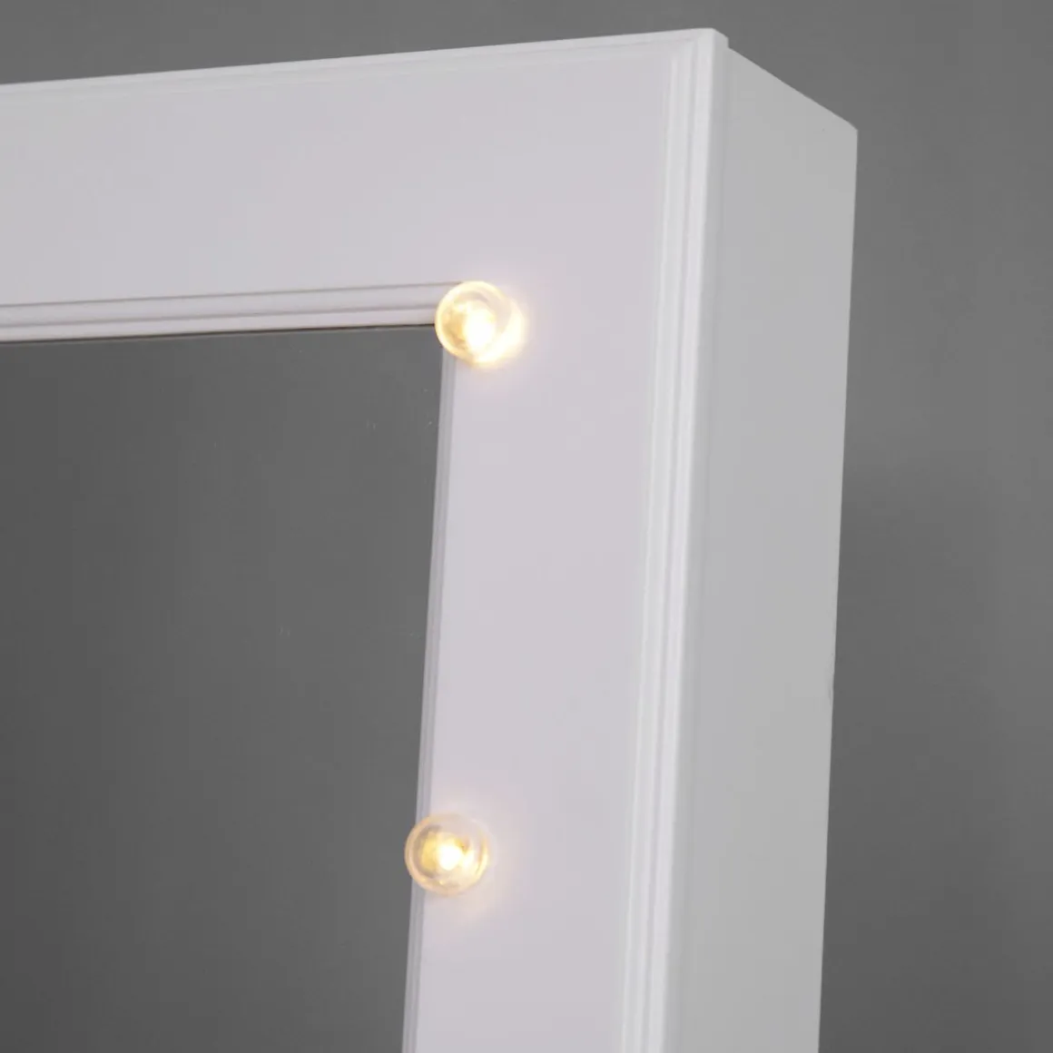 Espejo joyero Wendy Homcom 20 luces LEDs reclinable blanco 146x40x37 cm