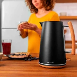 Hervidor de agua eléctrico Thermosense 400 Black Woody 1,7L 3000W negro/madera