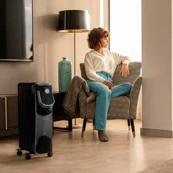 Radiador de aceite Ready Warm 9000 Space 360º Cecotec 9 módulos 2000W