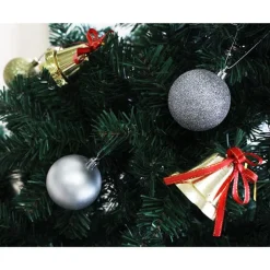 Árbol de Navidad con base metálica