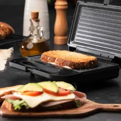 Sandwichera Cecotec Rock'n Toast 1000 3in1 800W 3 placas intercambiables negro