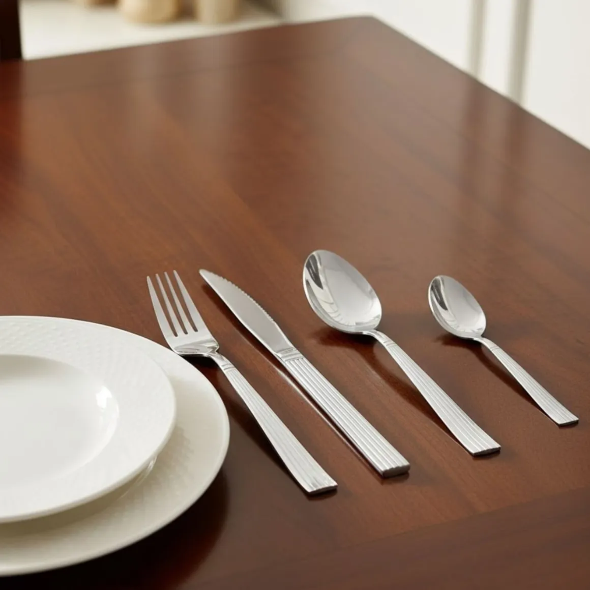 Set de 24 cubiertos Itaka Quid acero inox