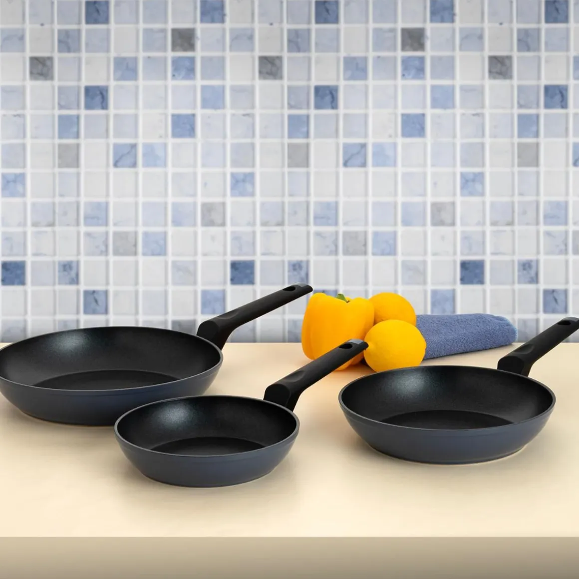 Set de 3 sartenes Horizonte Bidasoa aluminio forjado Ø18/Ø22/Ø26 cm