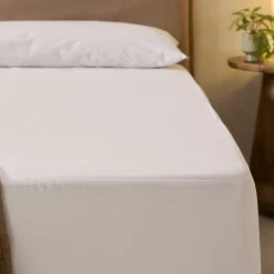 Set de protector de colchón con 2 fundas de almohada Rizo Luxury anti-ácaros y transpirable blanco