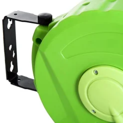Soporte portamanguera Outsunny para pared 10 m verde