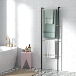 Toallero Ginebra Homcom 4 niveles escalonado bambú y madera negro 167,5x49x5,5 cm