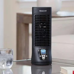 Ventilador de sobremesa Honeywell HTF210BE4 Quietset Slim Mini 5W 4 velocidades negro