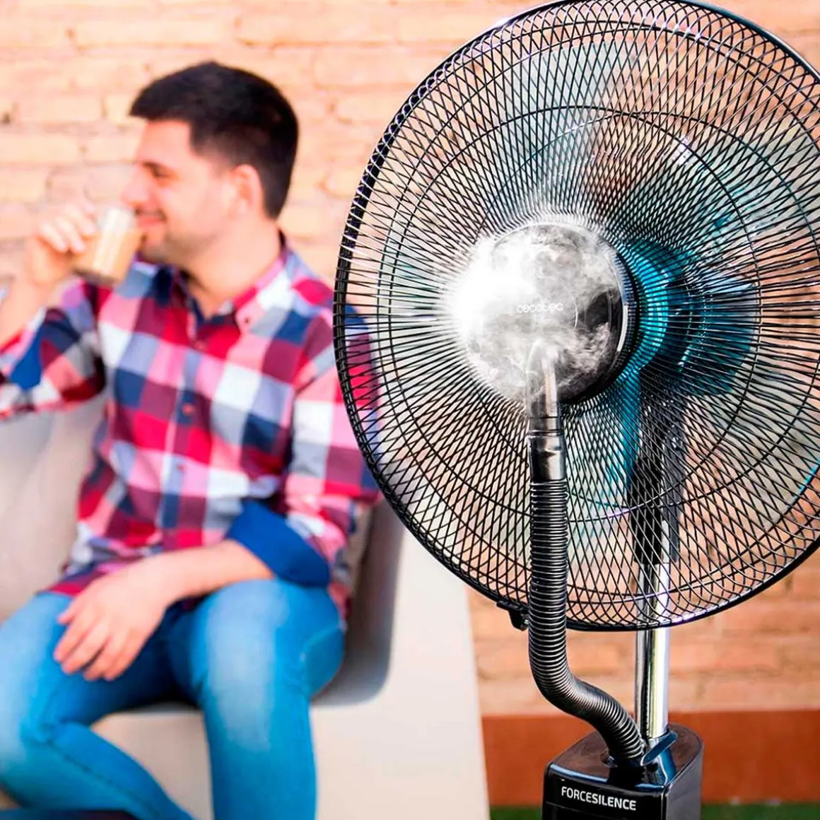 Ventilador nebulizador Cecotec EnergySilence 590 FreshEssence 90W 5 aspas negro