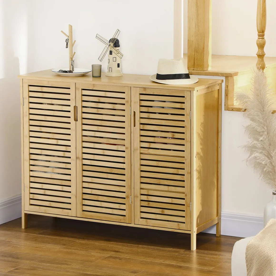 Zapatero Akira Homcom 3 puertas natural 80x100x35 cm